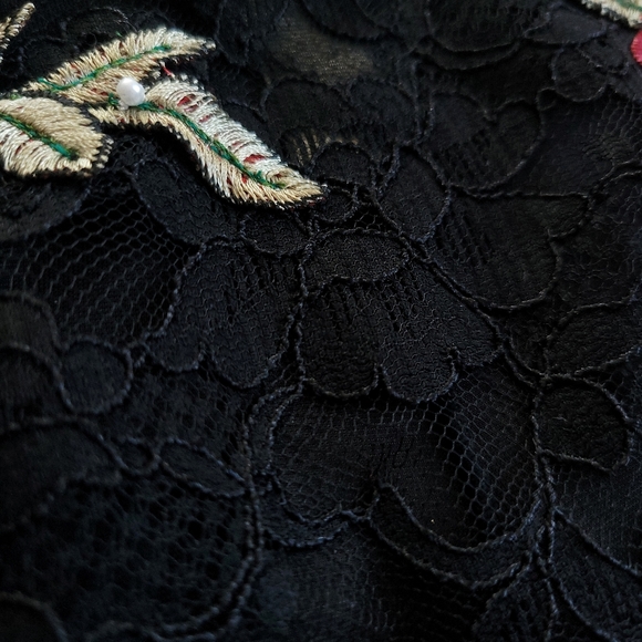 Vintage Gold Victoria Secret Dark Floral Embroidered Roses Lace Pearl Bodysuit - Picture 9 of 16